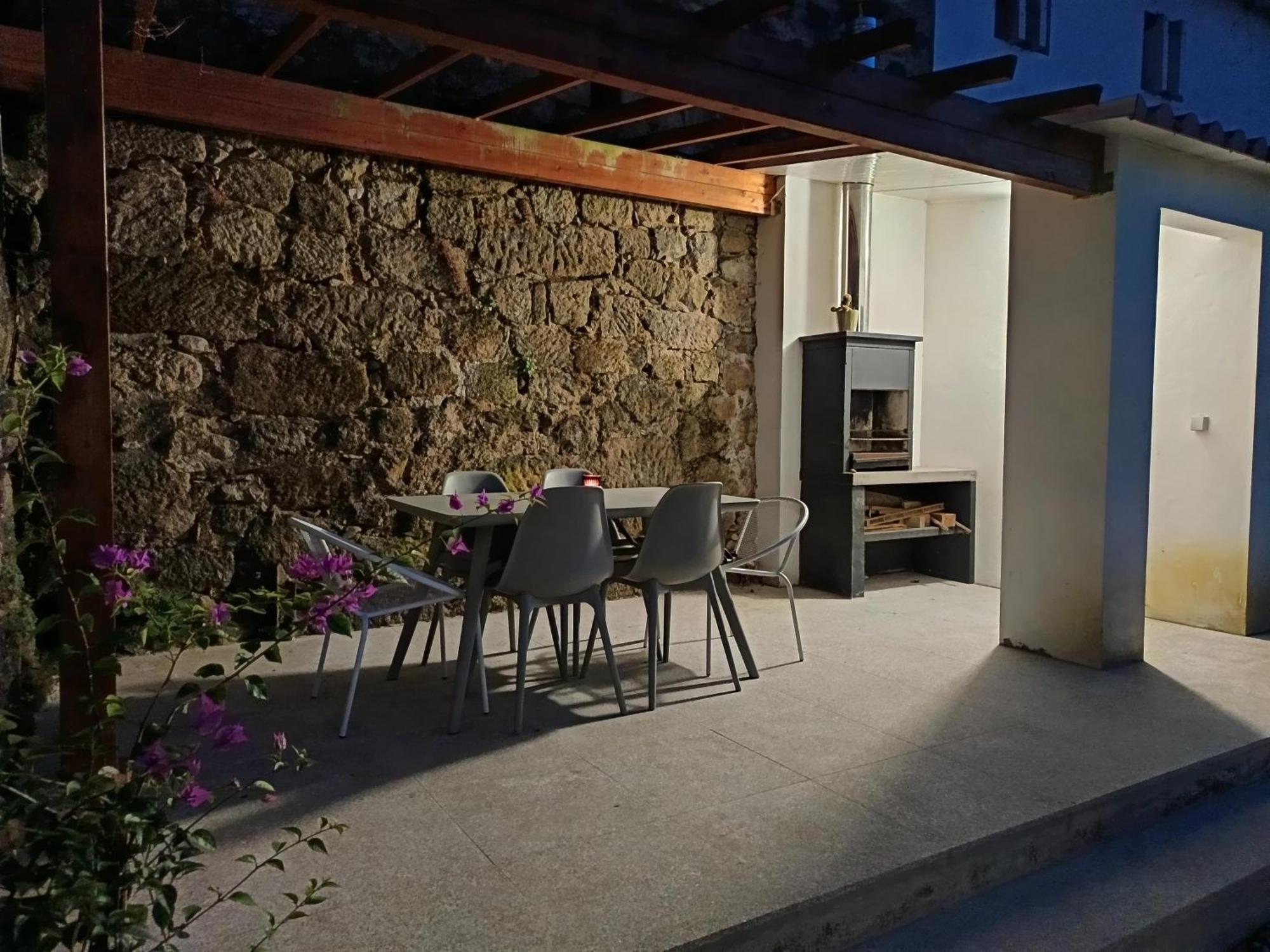 فيلا Casa Alem Da Ponte فوزيلا المظهر الخارجي الصورة