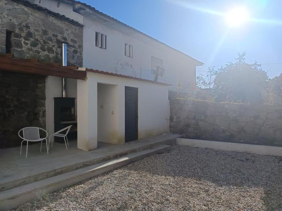 فيلا Casa Alem Da Ponte فوزيلا المظهر الخارجي الصورة