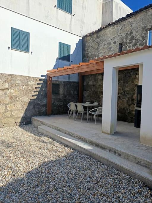 فيلا Casa Alem Da Ponte فوزيلا المظهر الخارجي الصورة