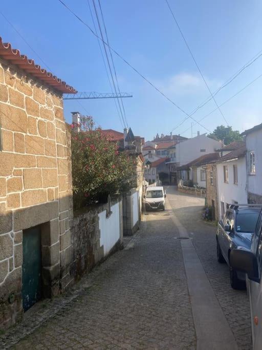 فيلا Casa Alem Da Ponte فوزيلا المظهر الخارجي الصورة